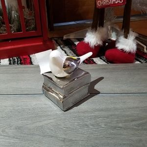 Bird/Book Decor